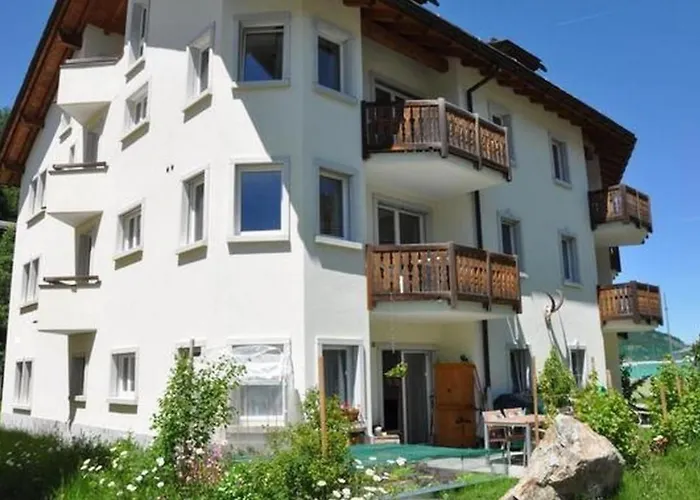 Chesa Sunasain V8 By Interhome Appartement